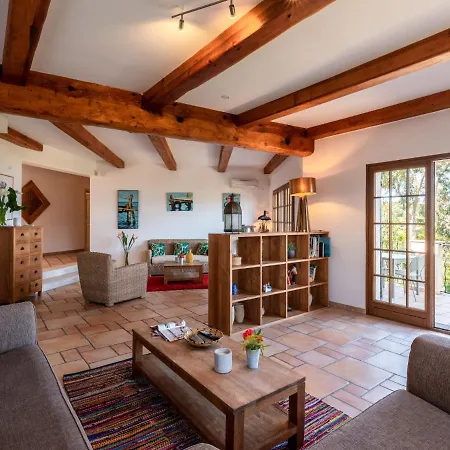 Casa de Férias St- Joseph By Interhome *